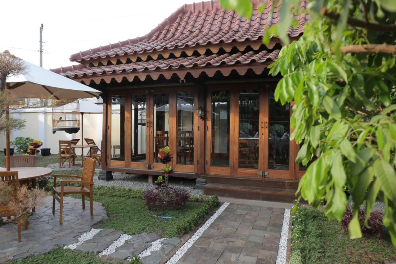 日惹 德姆艾姆传统旅馆酒店 外观 照片