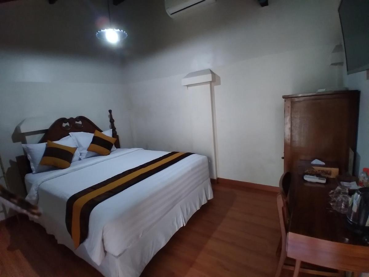 日惹 德姆艾姆传统旅馆酒店 外观 照片
